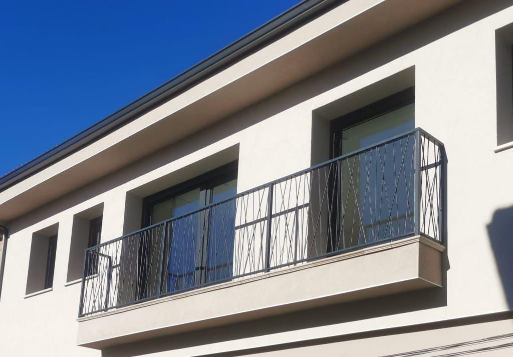 metálicas cuéllar balcón